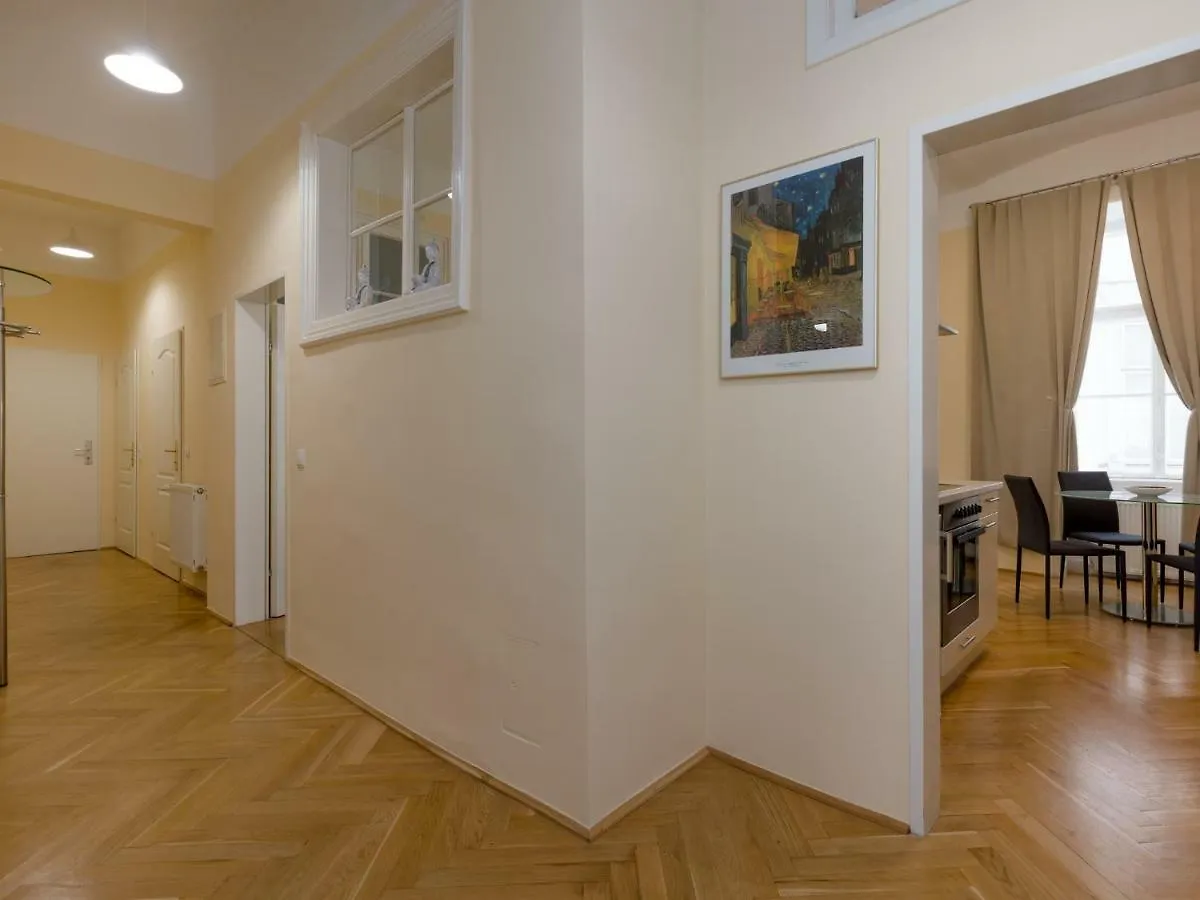 Vienna Apartment 1010