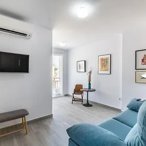 livemalaga-victoria-suites.1costadelsol.com/