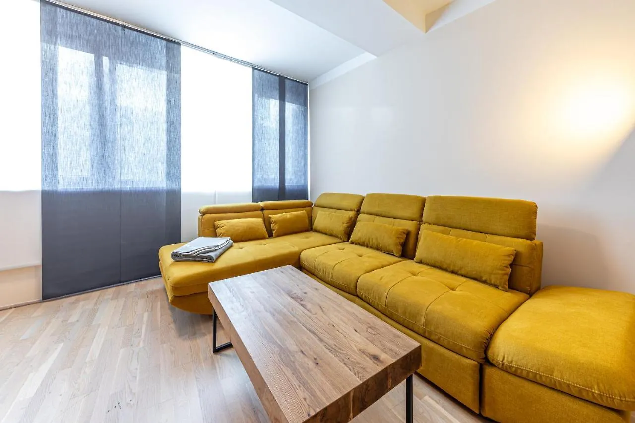 Vienna Apartment 1010