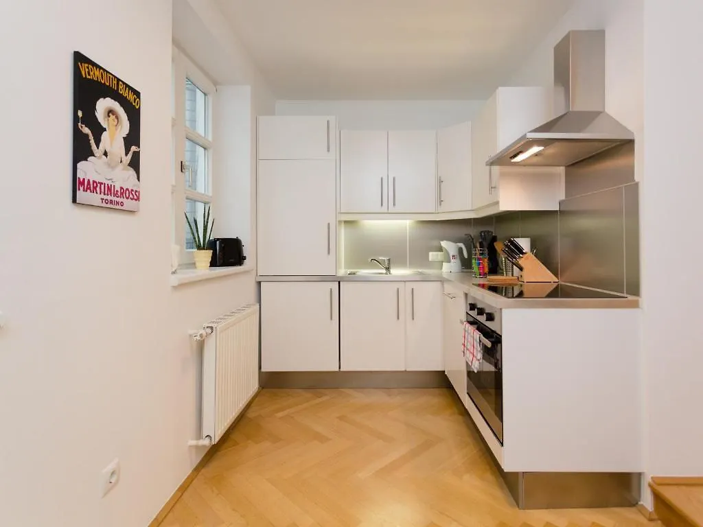 Vienna Apartment 1010