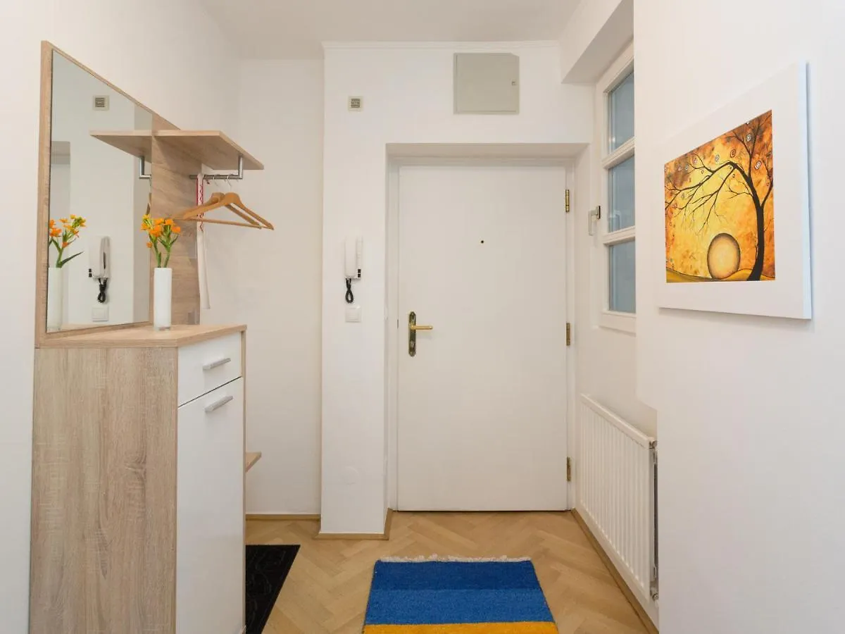 Vienna Apartment 1010