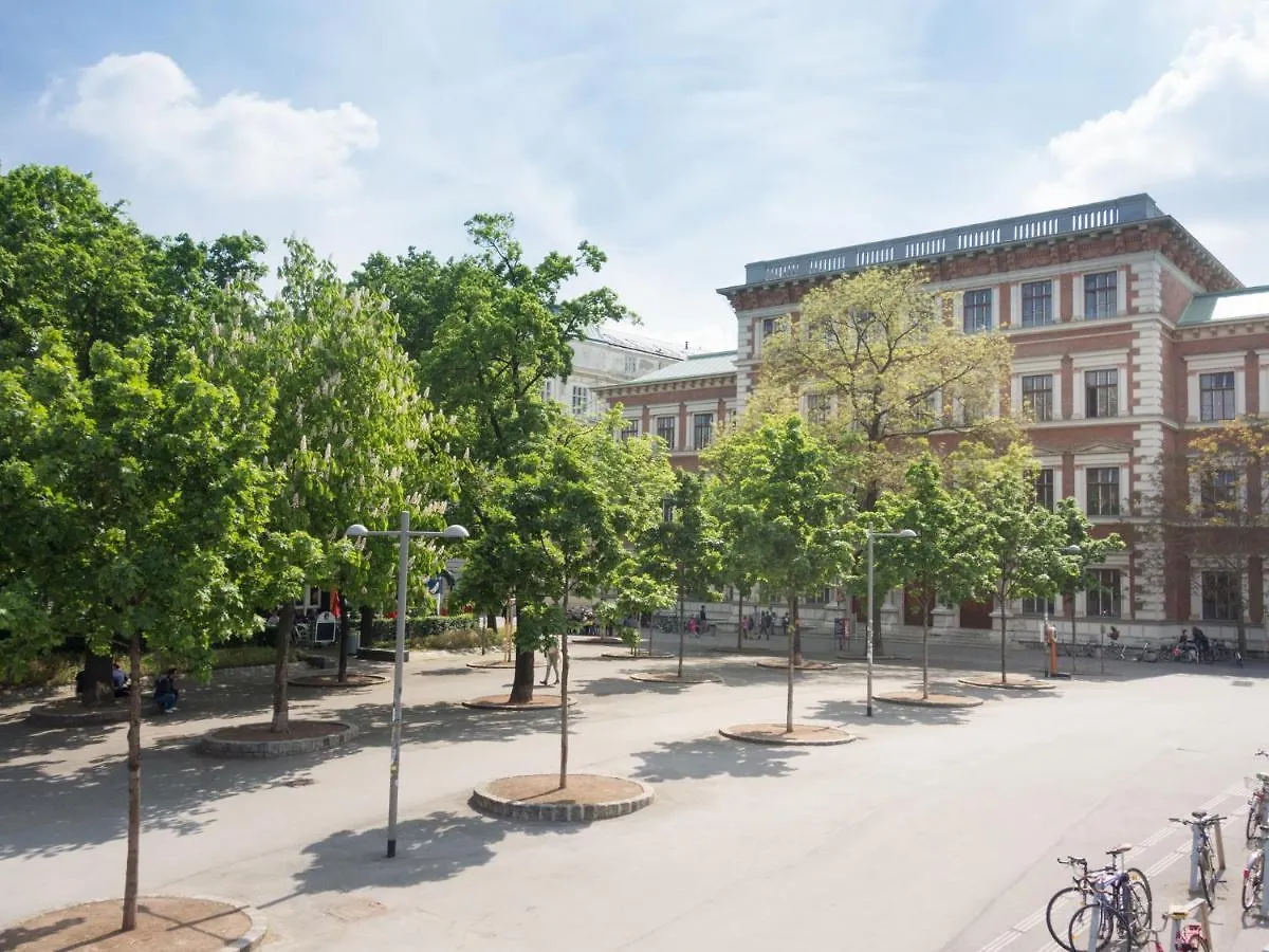 Vienna Apartment 1010