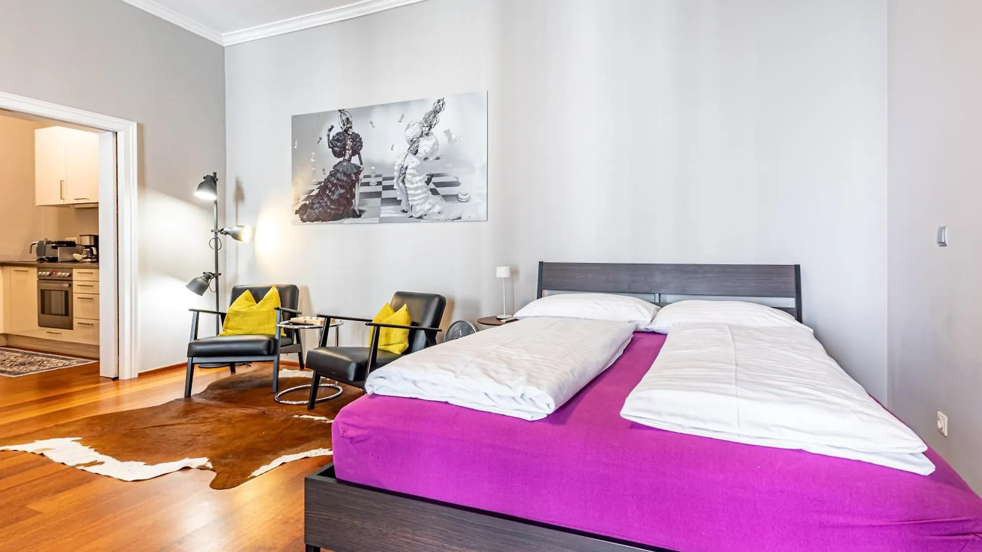 Vienna Apartment 1010