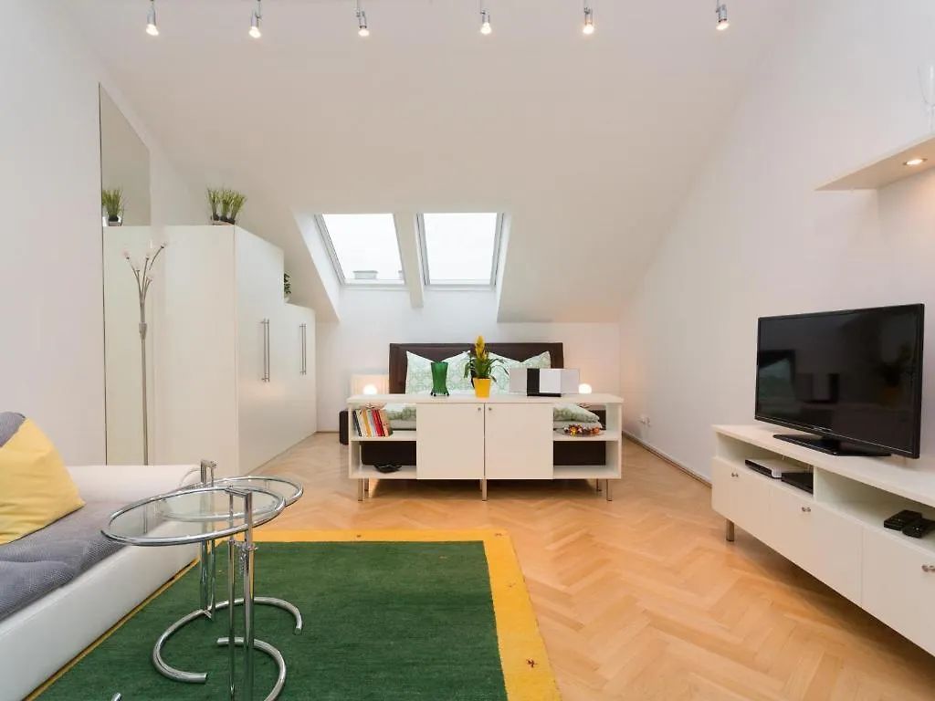Vienna Apartment 1010